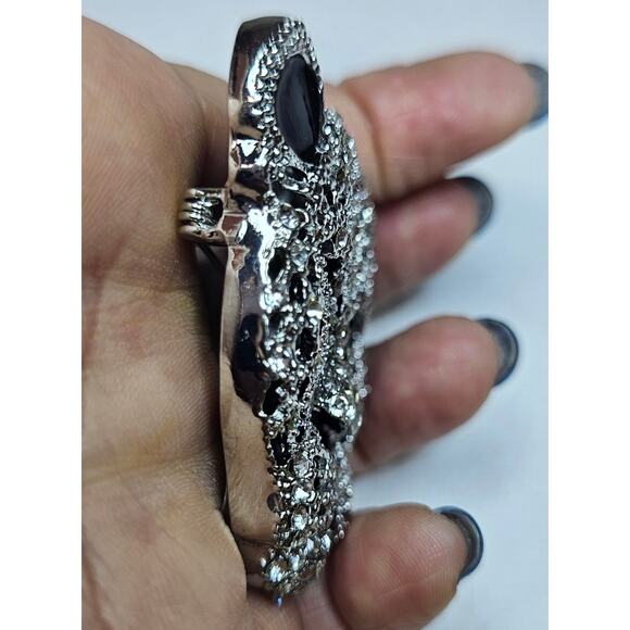 Crystal Tiger Rhinestones New Brouch in Silver n Black Metal. Mob wife. Gangster - Picture 9 of 12